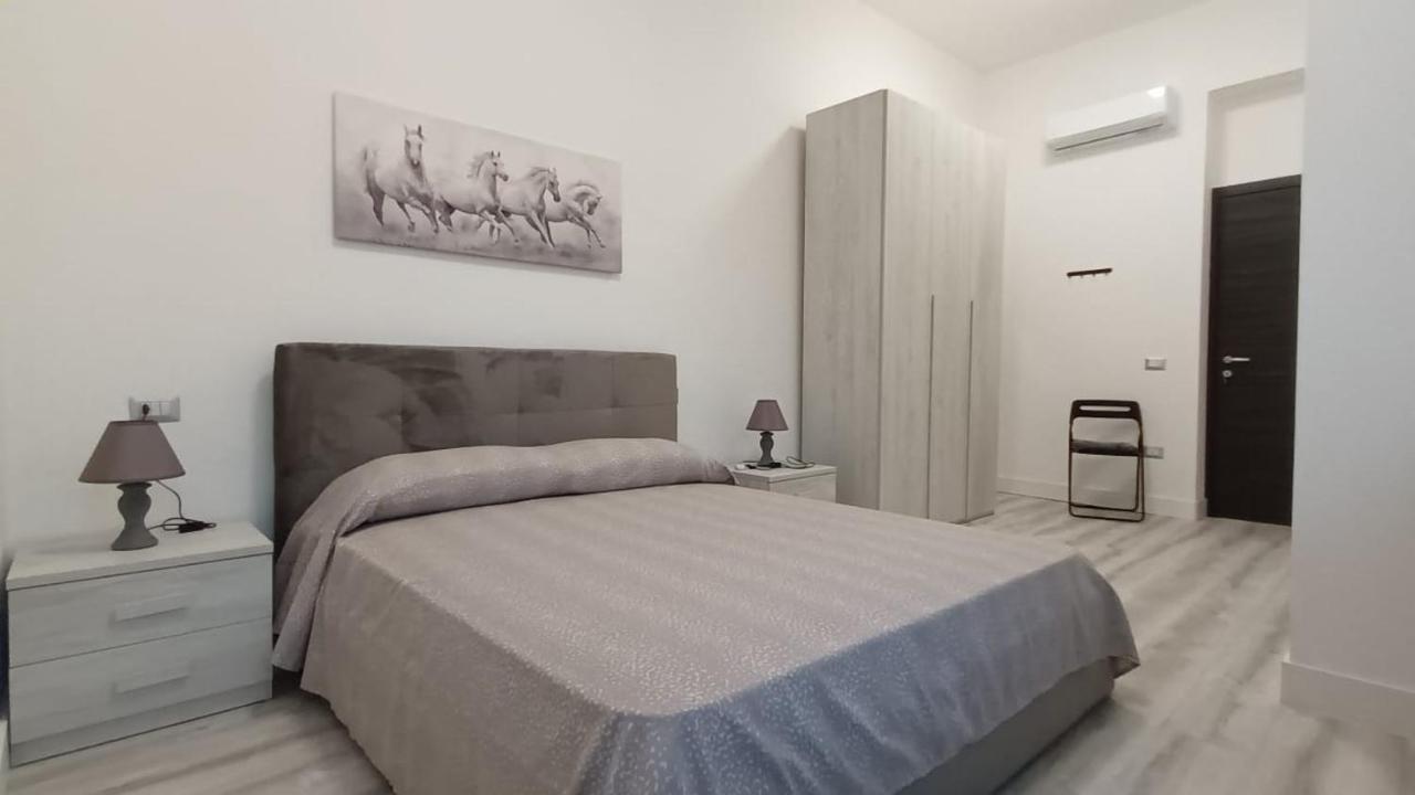 La Laguna Rooms SantʼAntìoco Exteriör bild